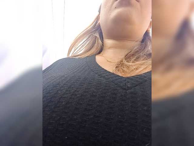 Bunnygreen's BongaCams show and profile