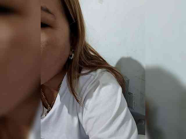 Bunnygreen Live Webcam on BongaCams