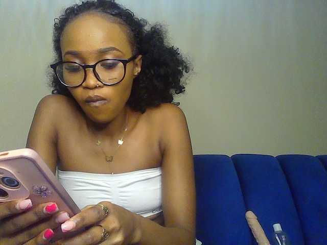  Sierraxoxox chat room