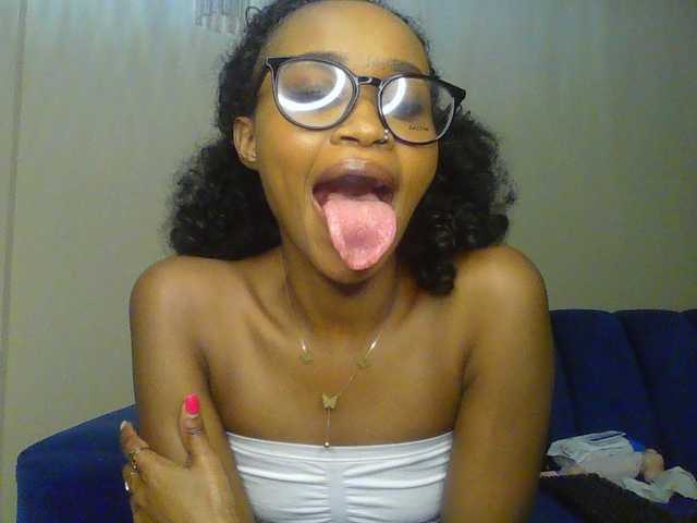  Sierraxoxox chat room