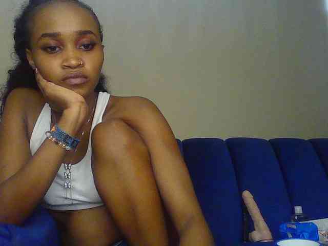 Sierraxoxox webcam