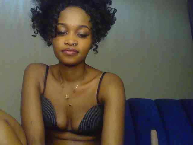 Sierraxoxox webcam