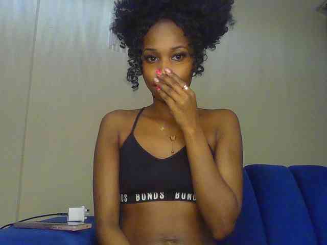 Sierraxoxox webcam