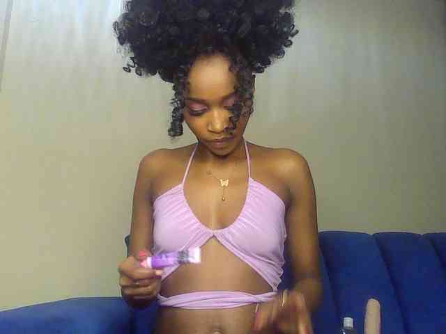 Sierraxoxox webcam