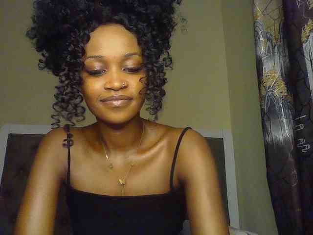 Sierraxoxox webcam