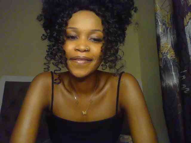 Sierraxoxox webcam
