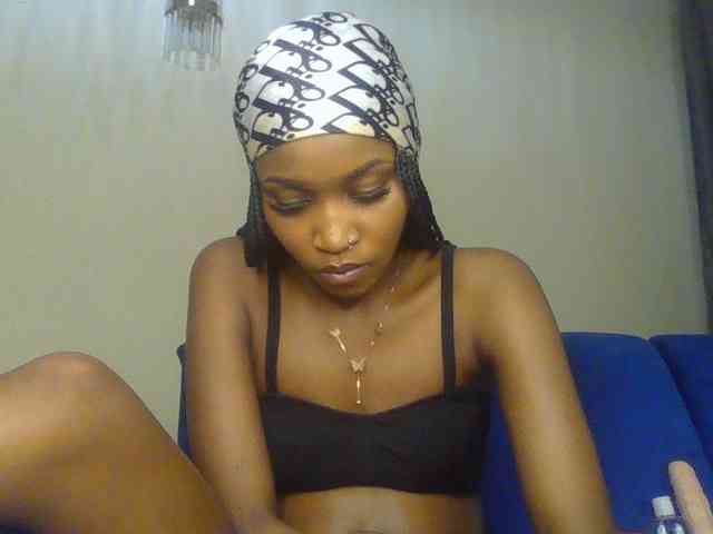 Sierraxoxox webcam