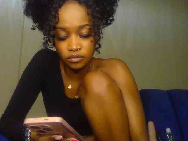 Sierraxoxox webcam