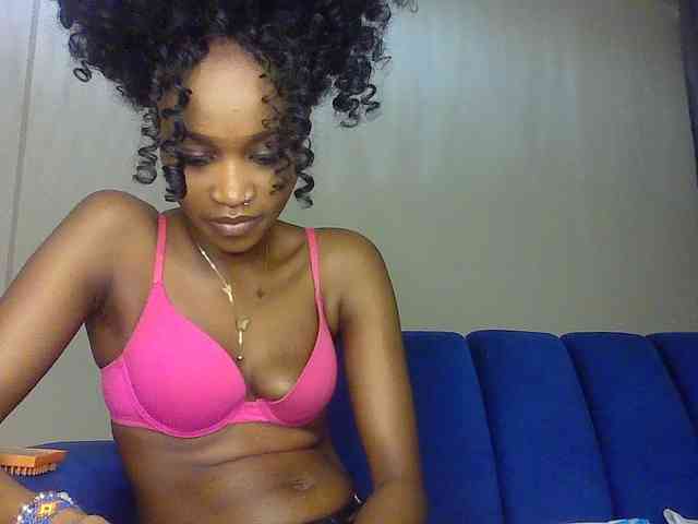 Sierraxoxox webcam