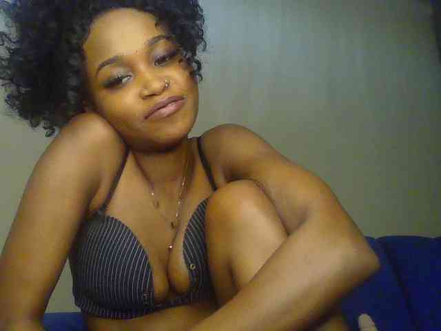 Sierraxoxox webcam