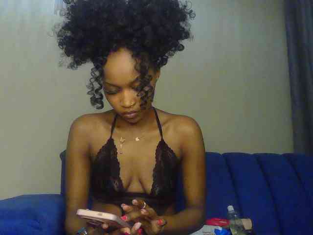 Sierraxoxox webcam