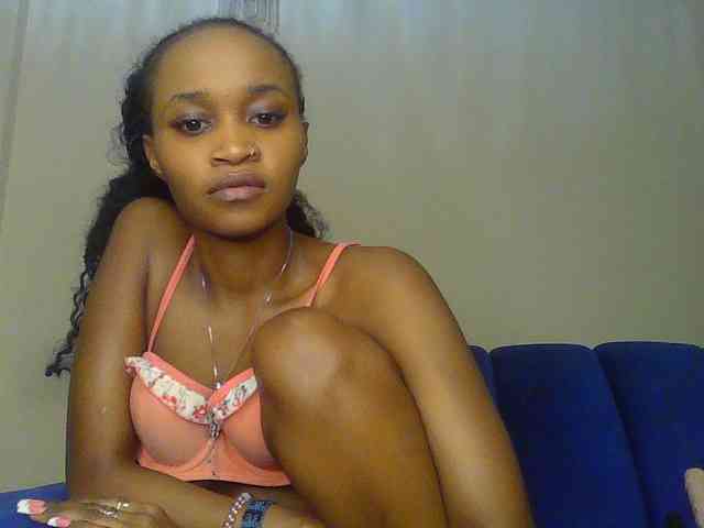 Sierraxoxox webcam