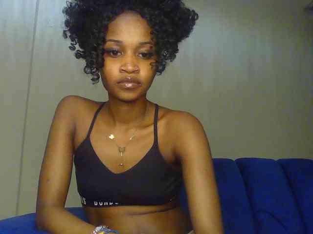 Sierraxoxox webcam