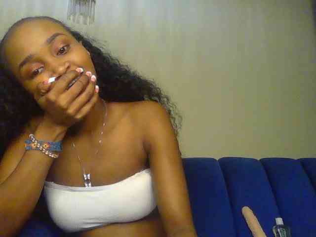 Sierraxoxox webcam