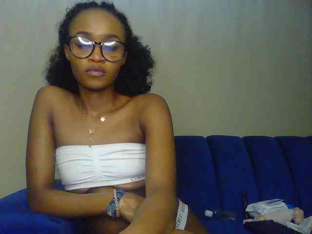 Sierraxoxox webcam