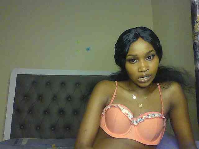 Sierraxoxox webcam