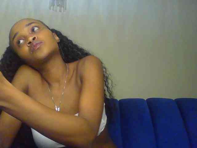 Sierraxoxox webcam