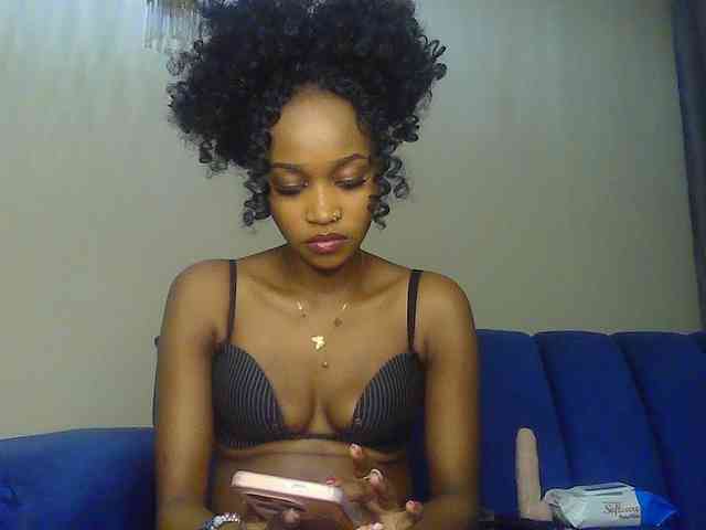 Sierraxoxox webcam