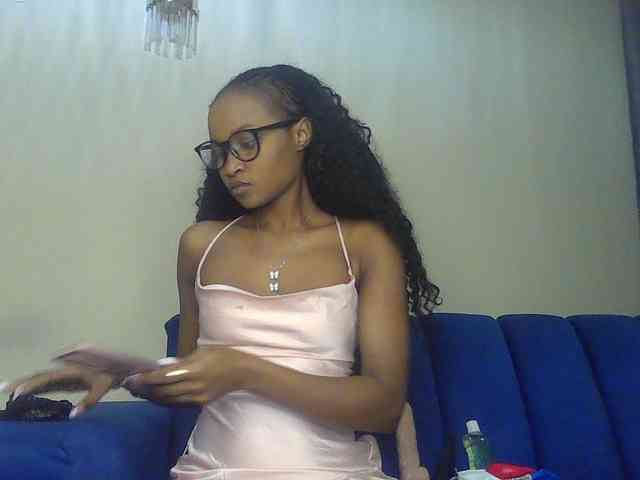 Sierraxoxox webcam