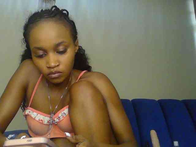 Sierraxoxox webcam