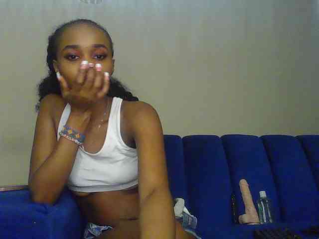 Sierraxoxox webcam
