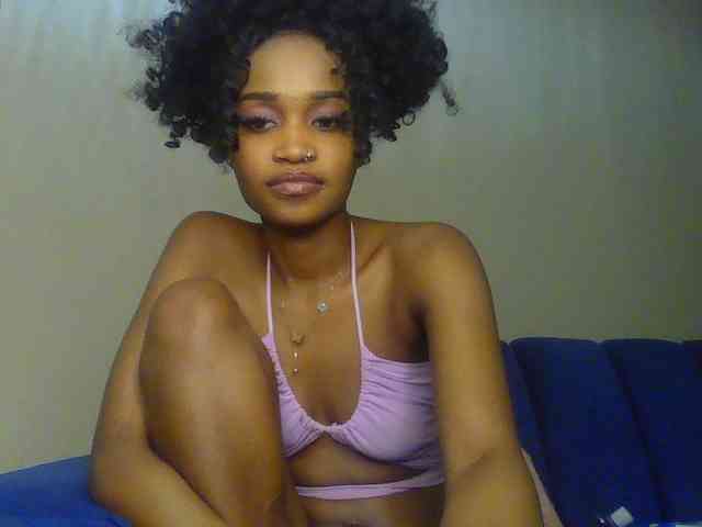 Sierraxoxox webcam