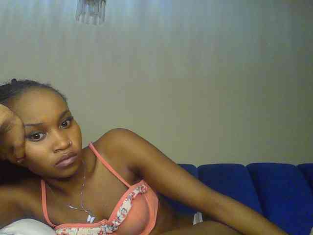 Sierraxoxox webcam
