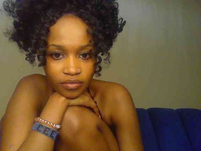 Sierraxoxox webcam