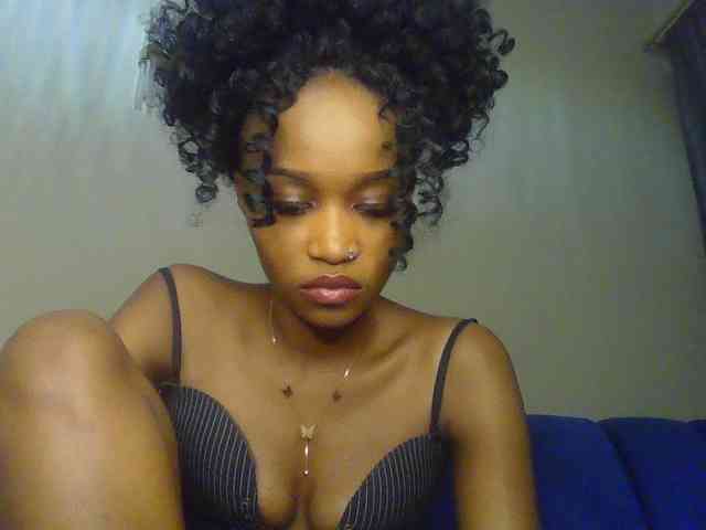 Sierraxoxox webcam