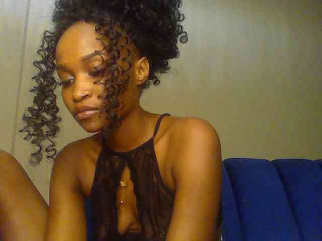 Sierraxoxox webcam
