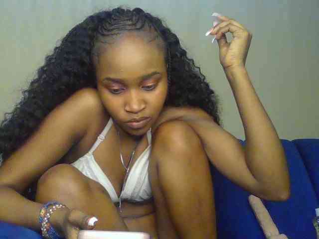 Sierraxoxox webcam