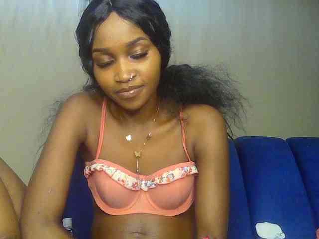 Sierraxoxox webcam