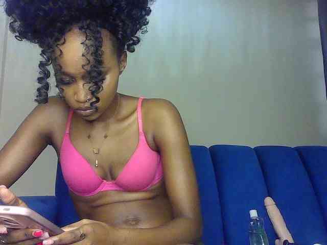 Sierraxoxox webcam