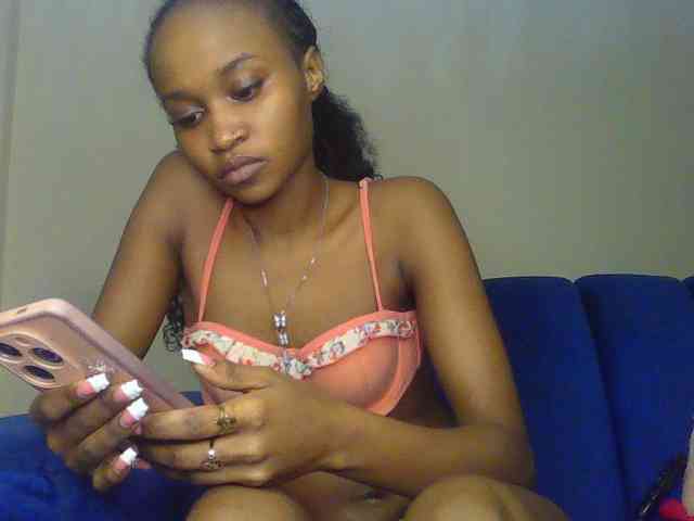 Sierraxoxox webcam
