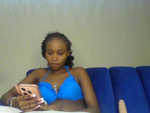 Sierraxoxox webcam