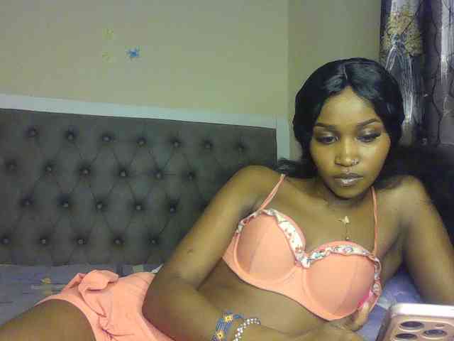 Sierraxoxox webcam