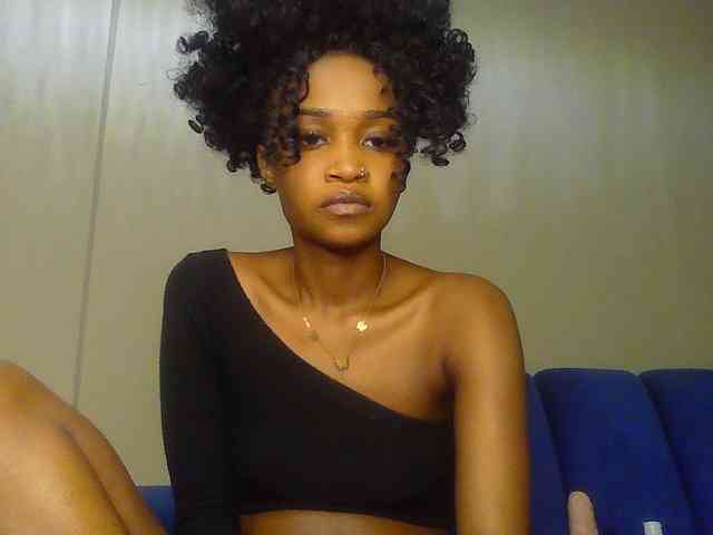 Sierraxoxox webcam