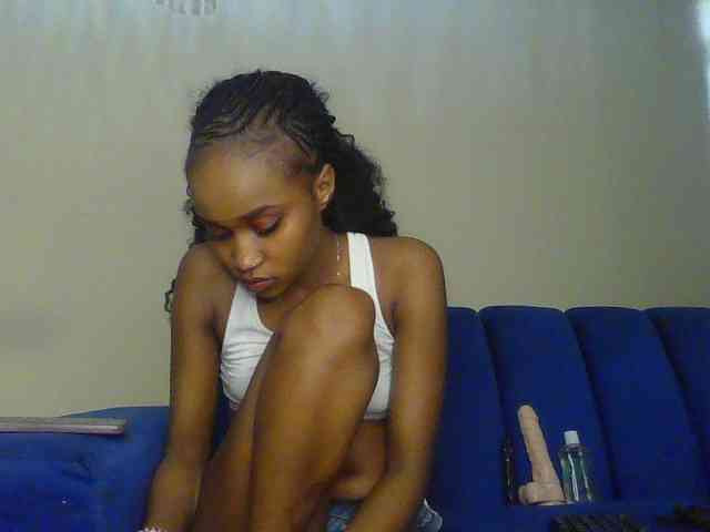 Sierraxoxox webcam