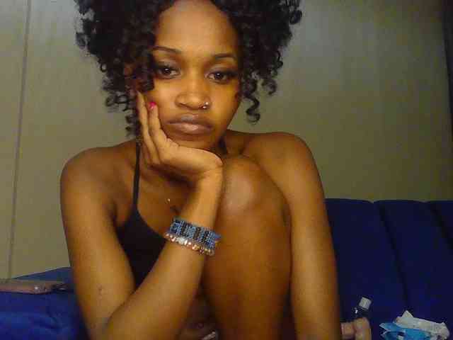 Sierraxoxox webcam