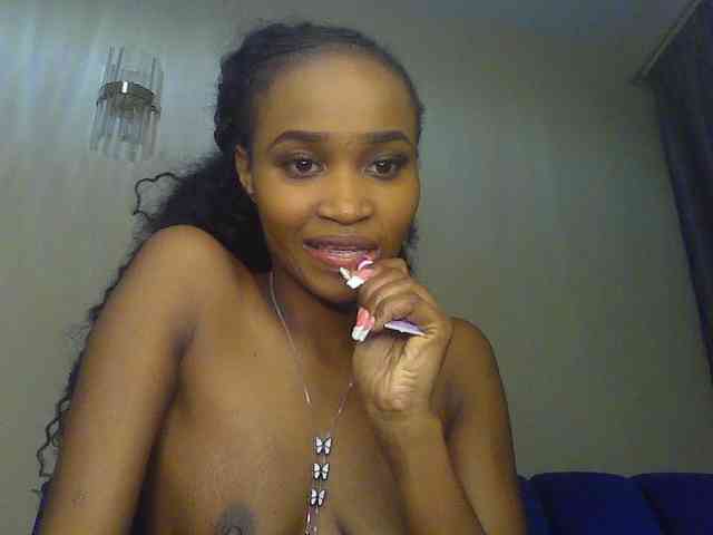 Sierraxoxox webcam