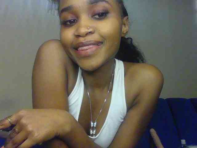 Sierraxoxox webcam