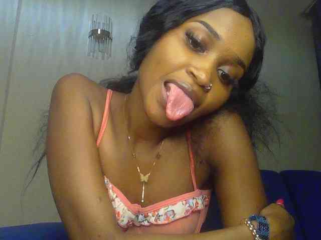 Sierraxoxox webcam