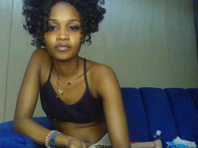 Sierraxoxox webcam