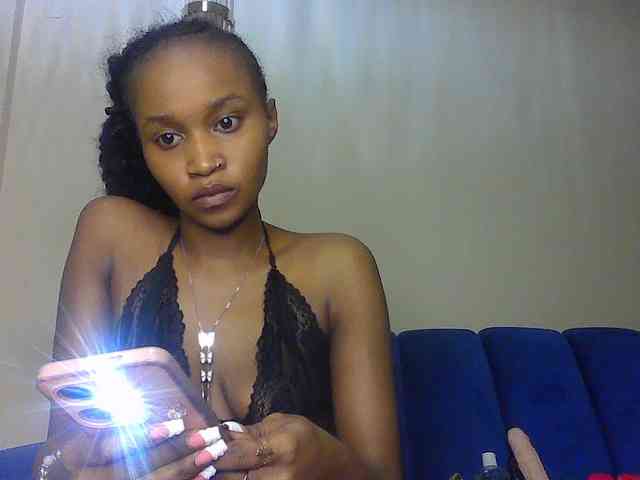 Sierraxoxox webcam