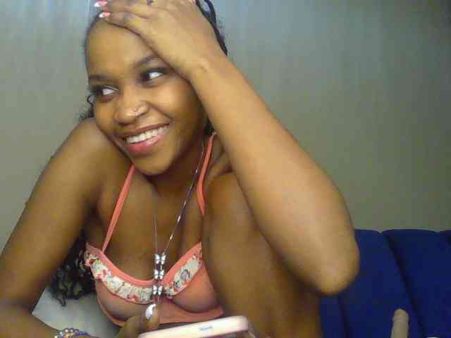 Sierraxoxox webcam
