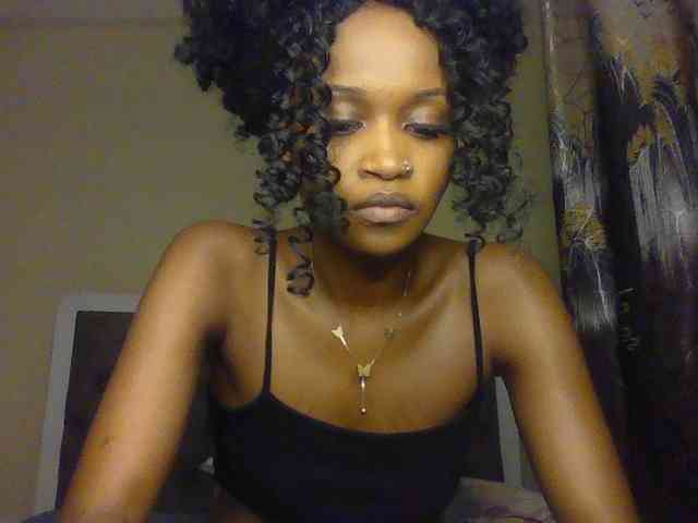 Sierraxoxox webcam