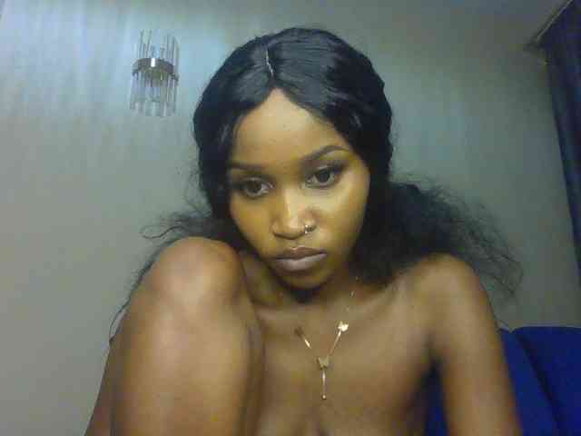 Sierraxoxox webcam