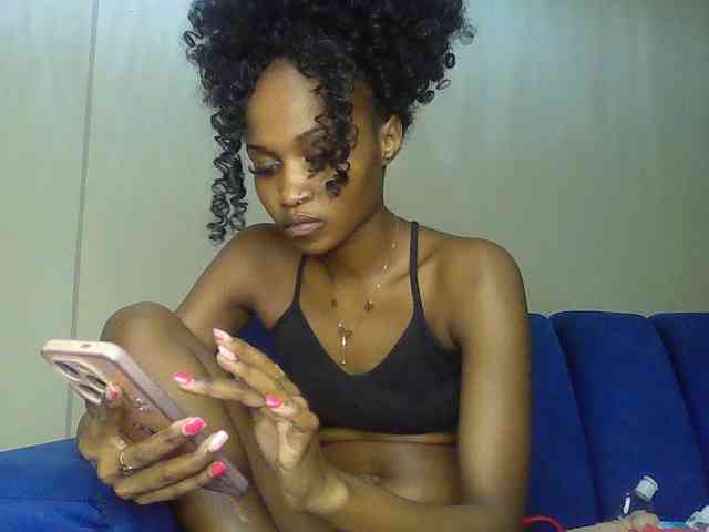 Sierraxoxox webcam
