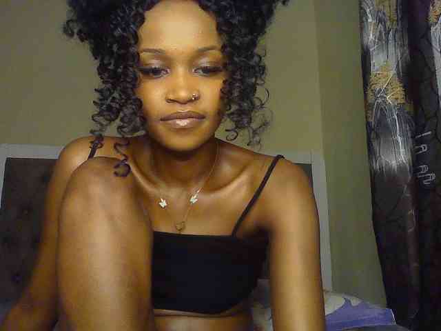 Sierraxoxox webcam