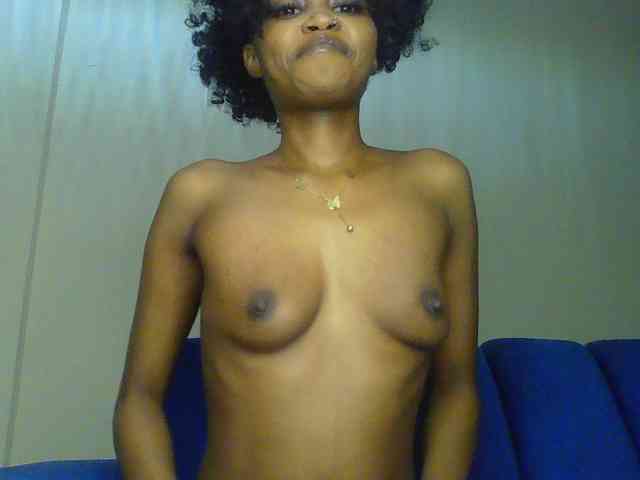 Sierraxoxox webcam